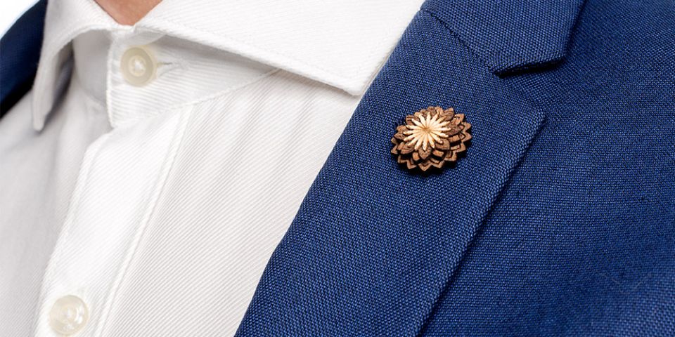 BeWooden - Broschen Lynx Flower für Herren