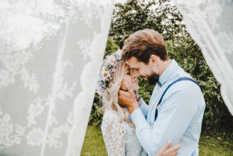 Wie Du Deine Vintage-Hochzeit feiern kannst