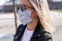 Stilvolle Mund-Nasen-Maske Paisley Mask BeWooden aus 100% Baumwolle