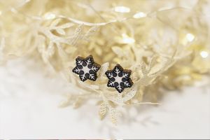 Holzohrringe Brunn Snowflake Earrings