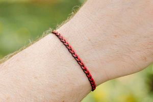 Strickarmband Rot