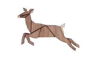Holzbrosche Jumping Doe Brooch