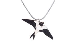 Holzanhänger Swallow Pendant