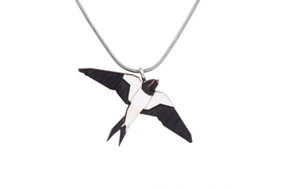 Holzanhänger Swallow Pendant