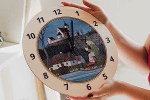 Holzuhr – Der Wassermann – Josef Lada ©