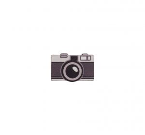 Holzbrosche Camera Brooch