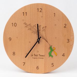 Wanduhr Der kleine Prinz aus massivem Buchenholz