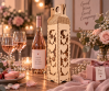 Holzverpackung für Wein mit Herzen