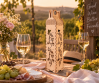 Holzverpackung für Wein mit Weinreben-Motiv